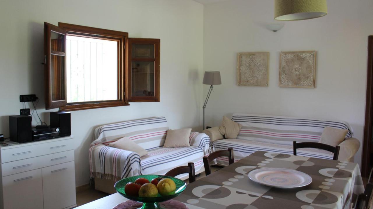 Triei Countryside Villa In Sardinia מראה חיצוני תמונה